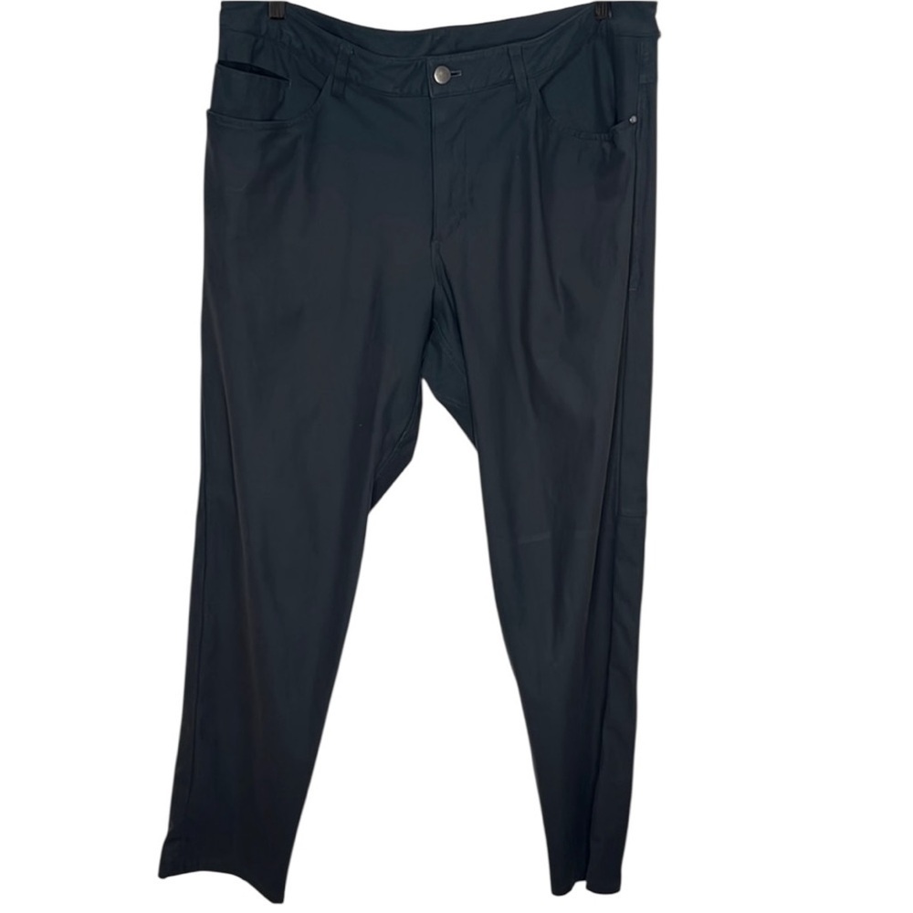 Lululemon Dark Grey 6 Pocket Dress Pants Men Size 36 BLEMISH
